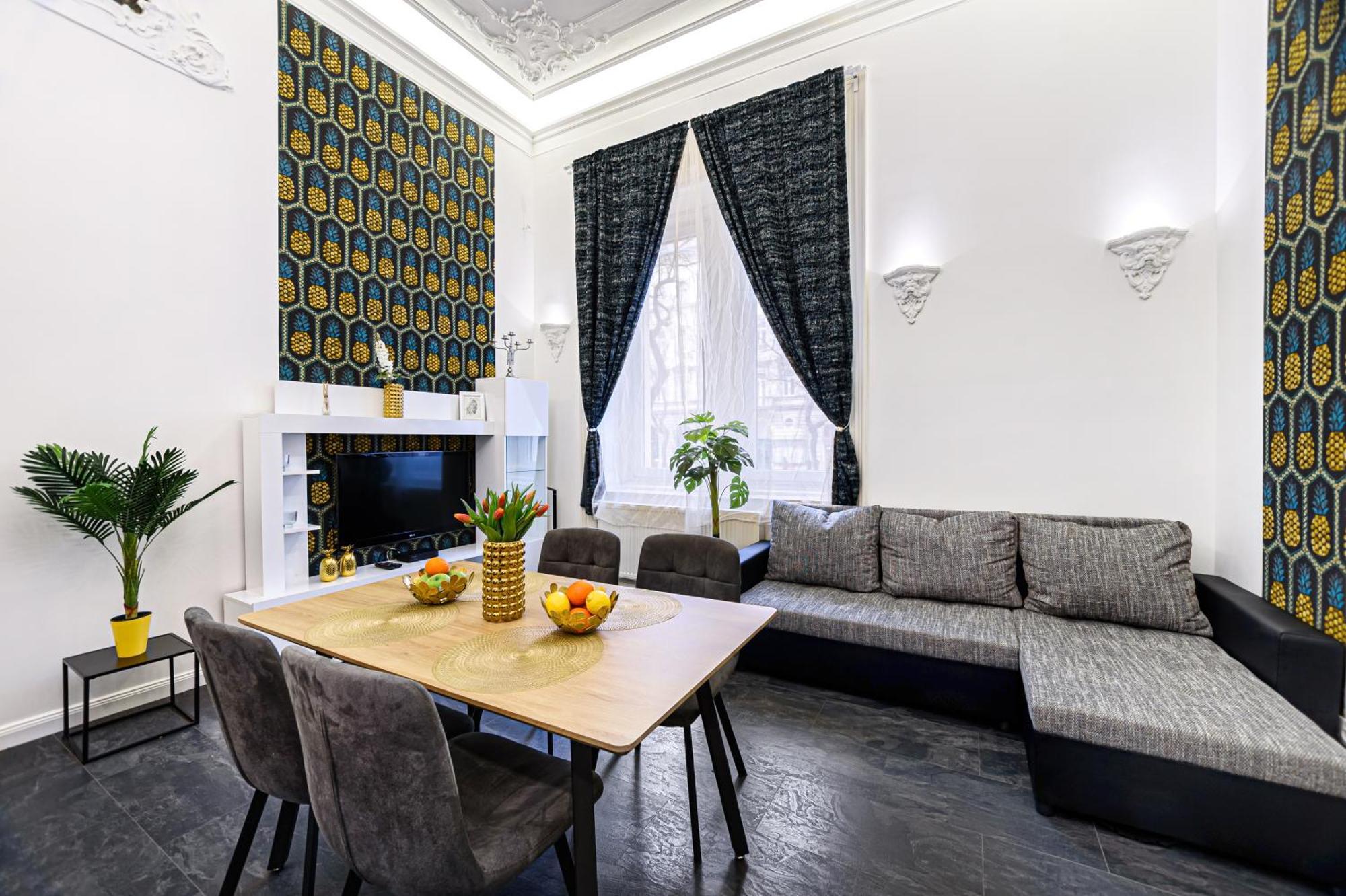 Florence Downtown Apartments Budapest Exteriör bild