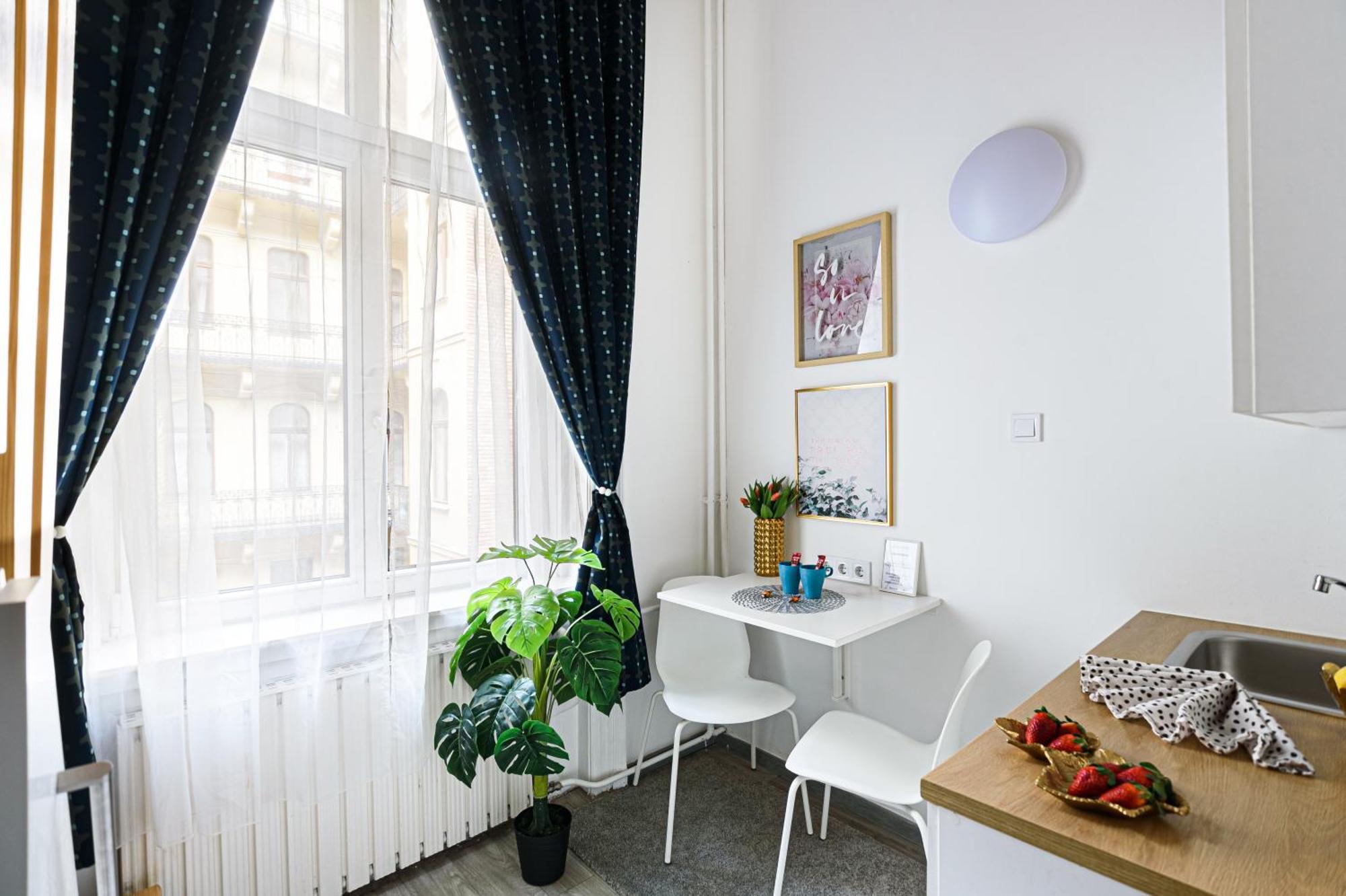 Florence Downtown Apartments Budapest Exteriör bild